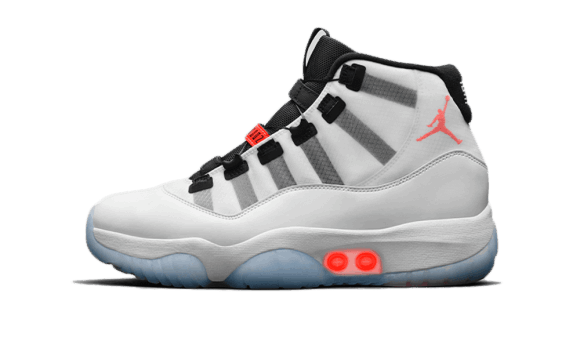 Fyll På Med Air Jordan 11 Adapt Vit