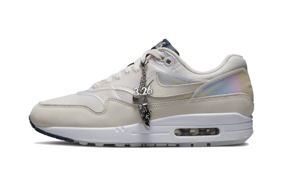 Nike Air Max 1 Amd La Ville Lumiﾨﾨre (w) Fylla På