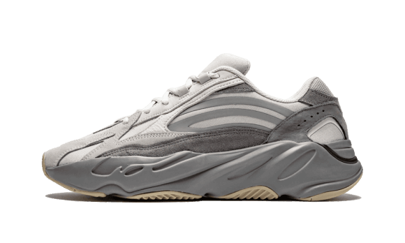 Fyll På Med Yeezy Boost 700 V2 Tephra