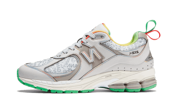 Restock New Balance 2002r Ganni Regnmoln